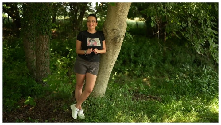 Bez servítky, Andrea Zimanyova